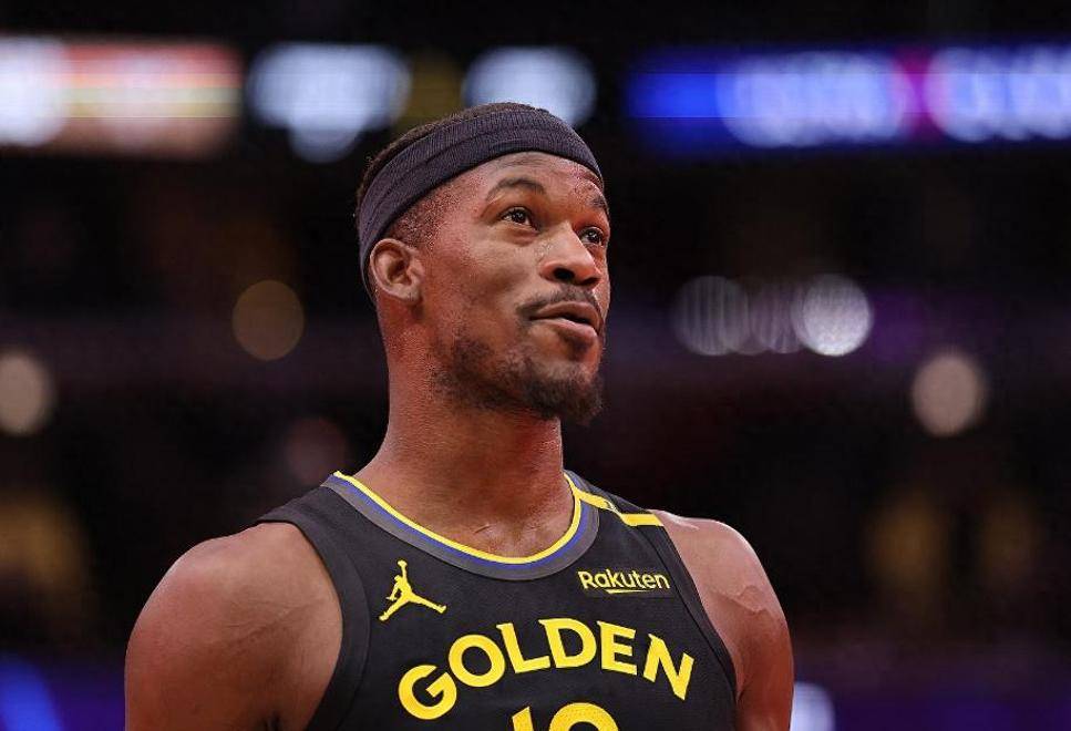 巴特勒在法国队比赛中出色防守，高光表现引发热议！