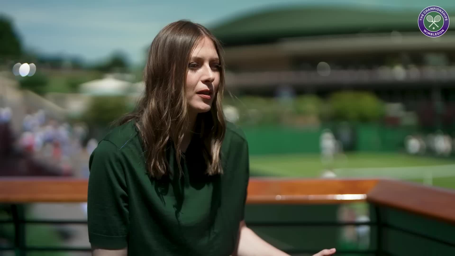 莎拉波娃在瑞士队比赛中惊险取胜，挺进下一轮引发热议！